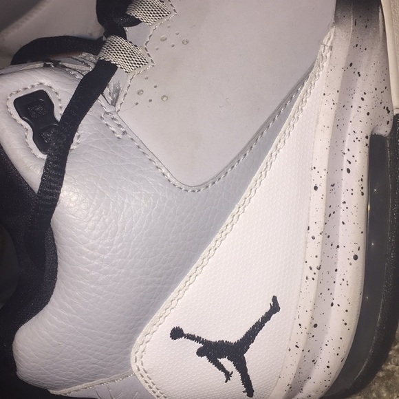 Jordan Flights - Picture 3 of 3